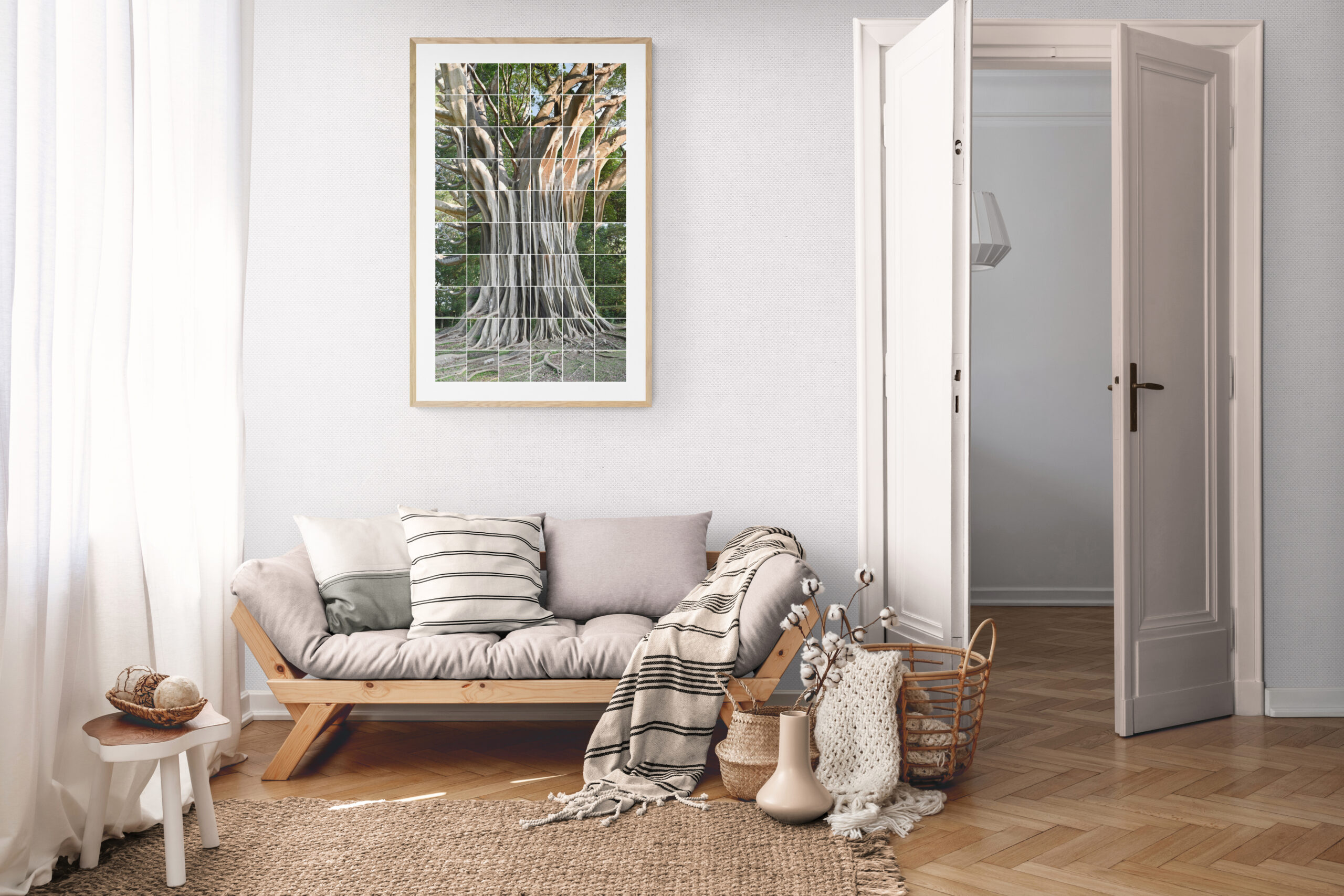 Tirage photographique d'un arbre fromager au Sri Lanka, exposé dans un bureau